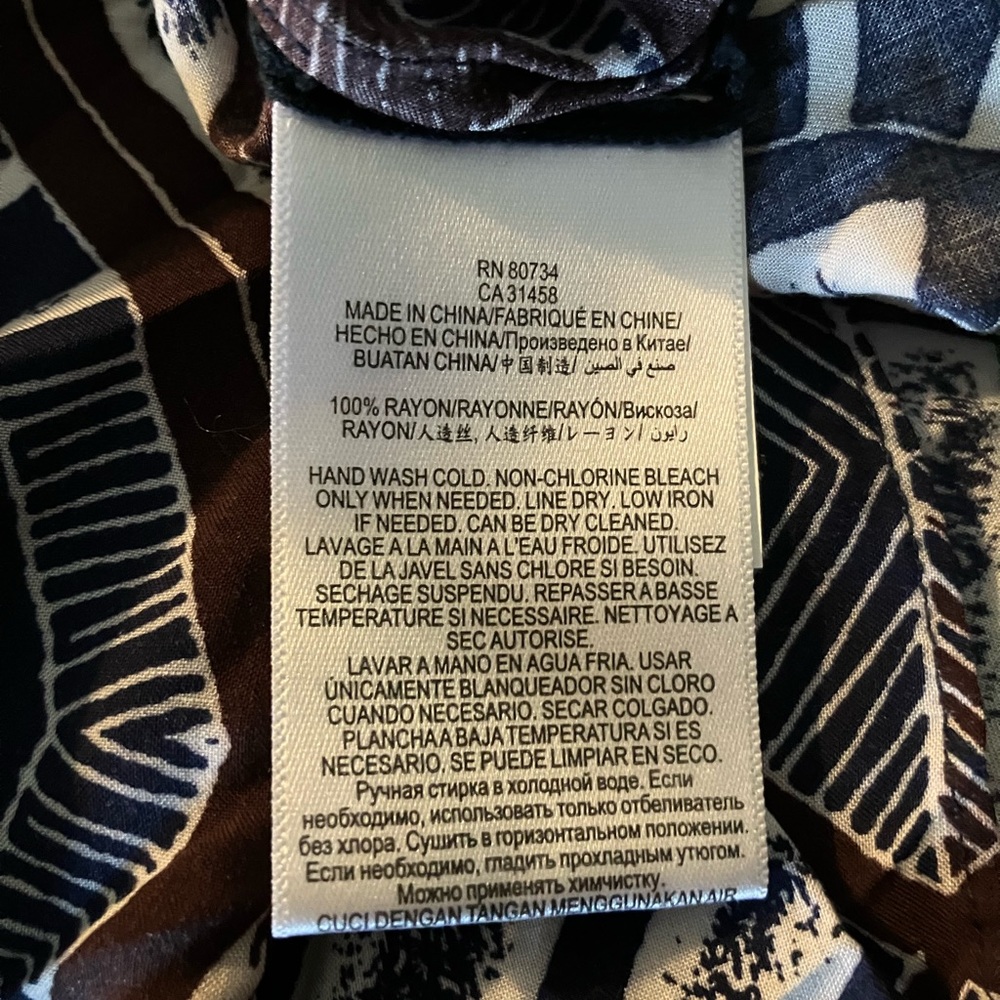 NWT BCBG halter dress - Picture 11 of 11